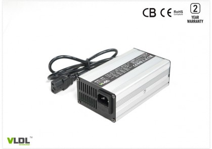24V 5A E-Scooter Smart Charger 24V 5A E-Scooter Smart Charger