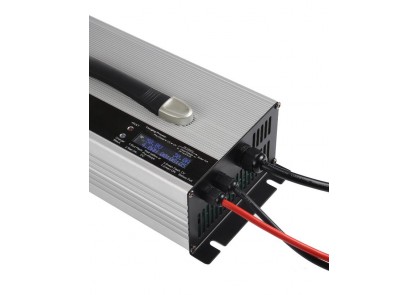 12V 90A Li-ion Battery Charger (220Vac input) 12V 90A Li-ion Battery Charger (220Vac input)